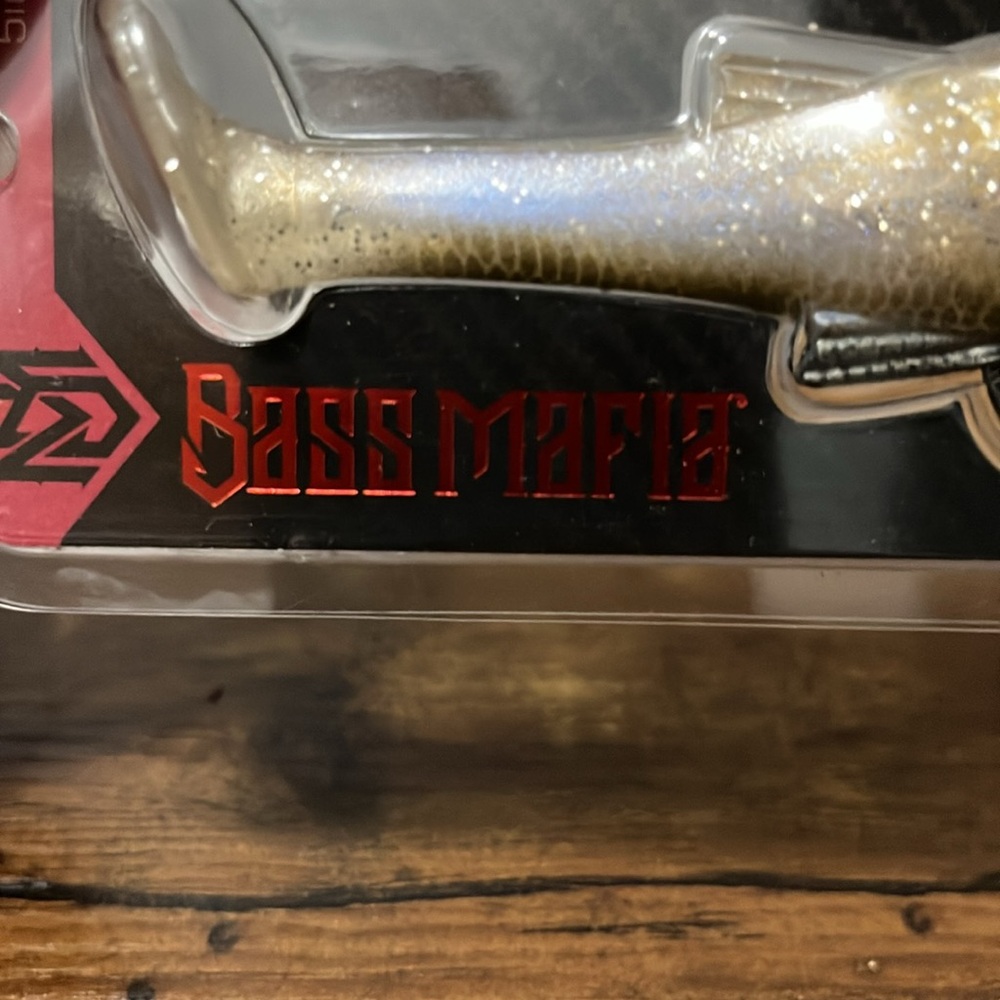 Bass mafia Dangerous Loaded Swimbait - blackback shad NWT - Picture 2 of 11